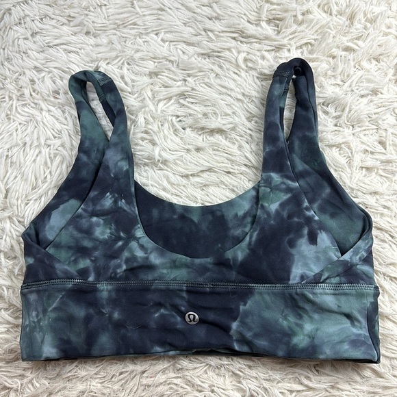 Lululemon Align Reversible Bra *Light Support, A/B Cup Diamond Dye Silver Blue - Picture 2 of 3